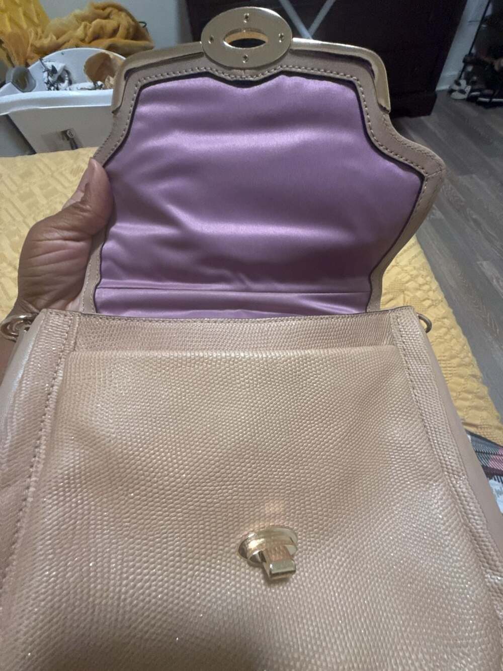 Coach Madison Phoebe Shoulder Bag in Beige Lizard Embossed Leather - Picture 4 of 8